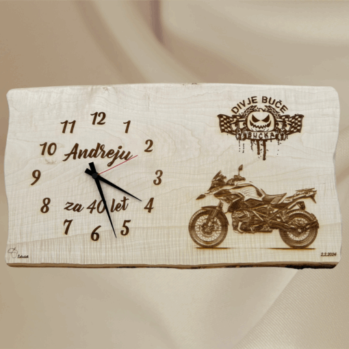 Stenska masivna ura - motor